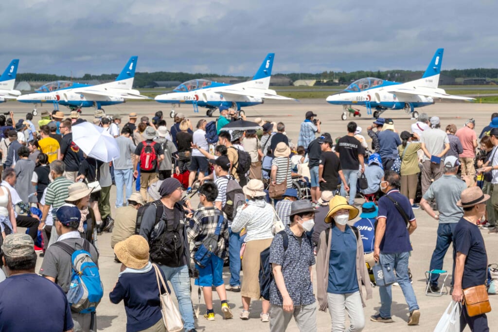 ブルー」４年ぶり空舞う／三沢基地航空祭 – デーリー東北デジタル